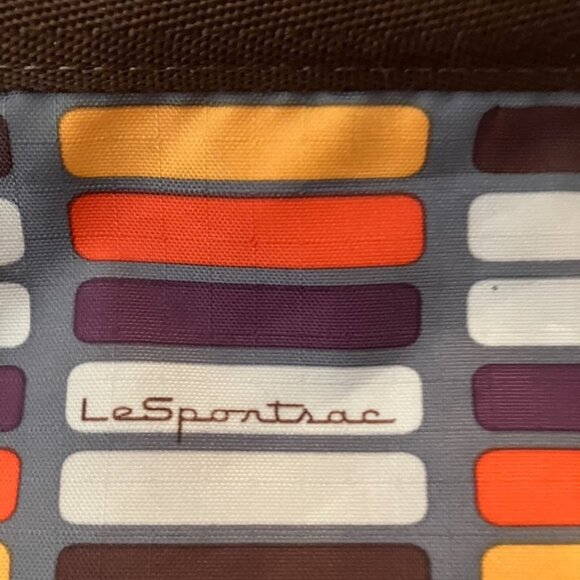 Le Sportsac Weekend or Gym Bag with Small pouch - Picture 6 of 9